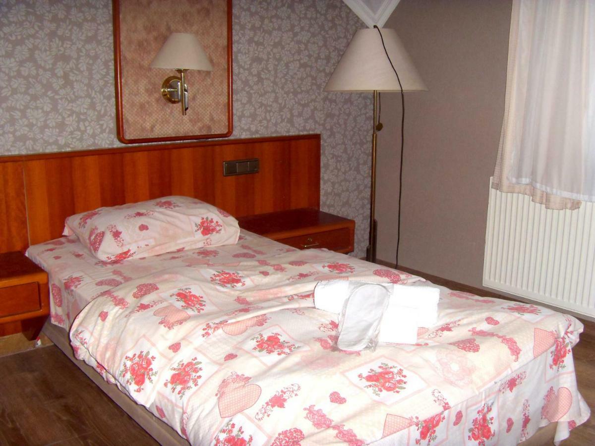 Hotel Nadikvari Tbilisi Ngoại thất bức ảnh