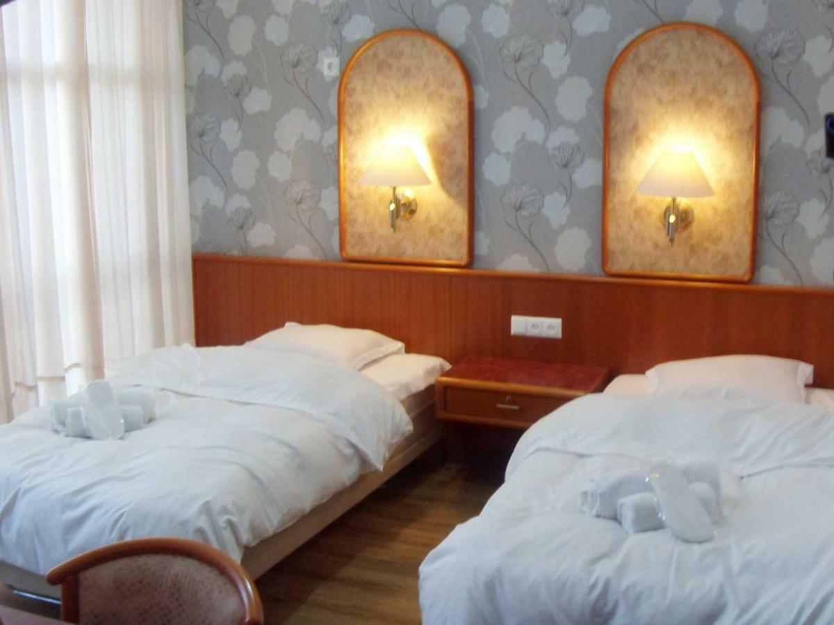 Hotel Nadikvari Tbilisi Ngoại thất bức ảnh